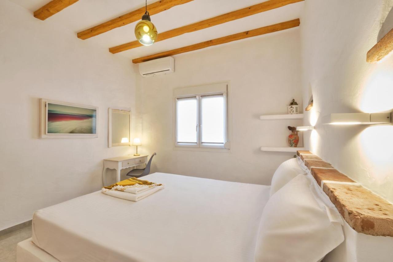 Eressian Lodgings,